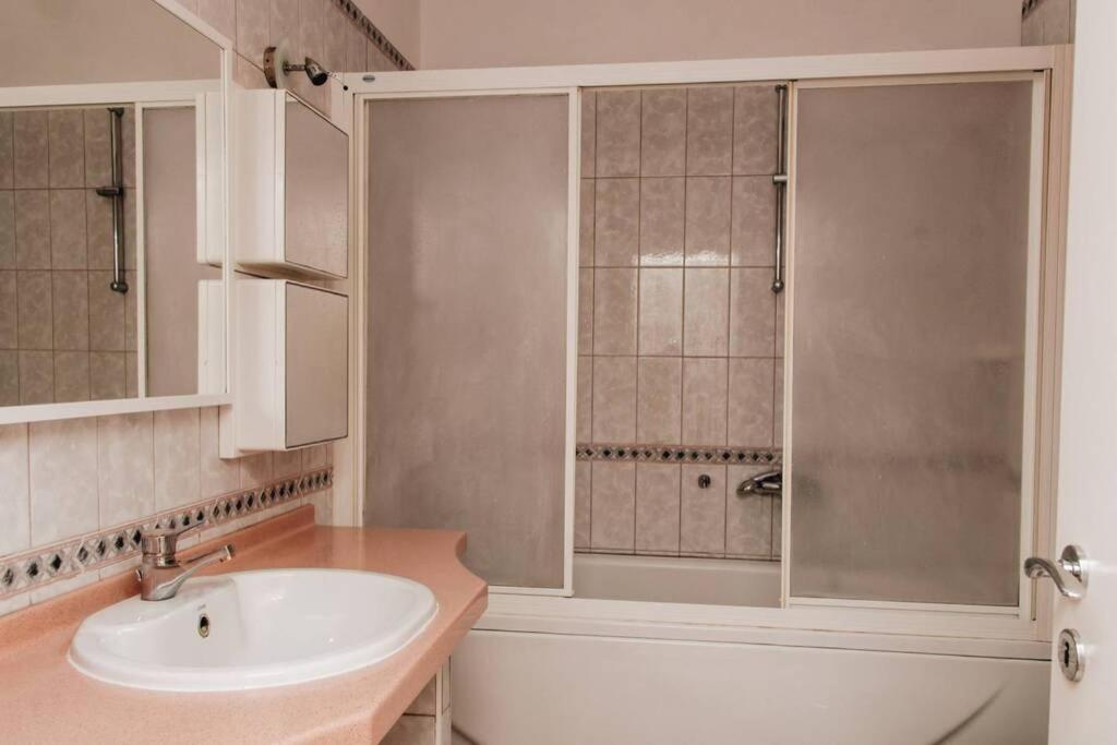 Cosy Apartment In A Quiet Neighborhood Zadar Luaran gambar
